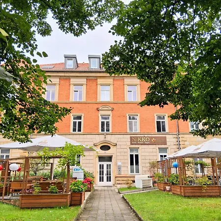 Greentreehomes - Penthouse Weide - Zentral - Privatparkplatz - Familienfreundlich * Bamberg