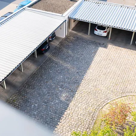 Greentreehomes - Penthouse Weide - Zentral - Privatparkplatz - Familienfreundlich