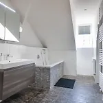Greentreehomes - Penthouse Willow