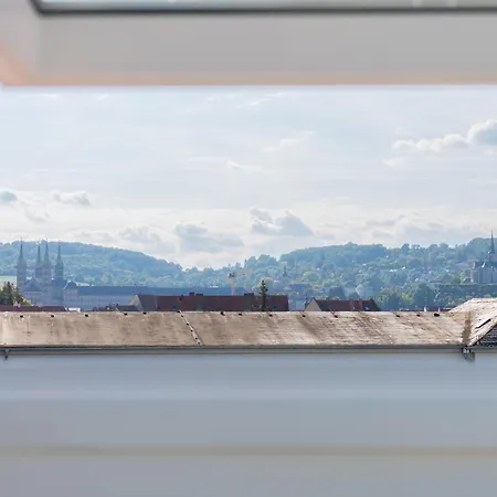Greentreehomes - Penthouse Weide - Zentral - Privatparkplatz - Familienfreundlich 公寓 巴姆贝格