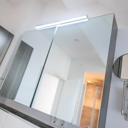Greentreehomes - Penthouse Weide - Zentral - Privatparkplatz - Familienfreundlich Bamberg