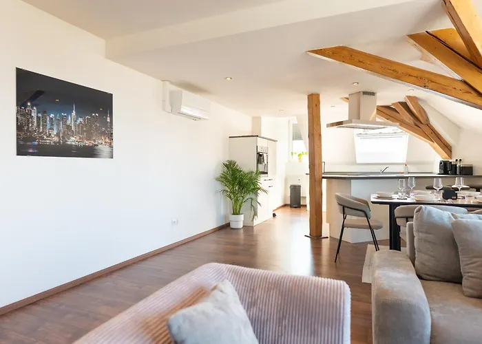 Greentreehomes - Penthouse Willow * Bamberg