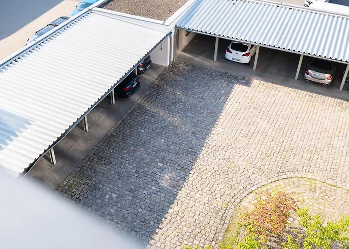 Greentreehomes - Penthouse Willow